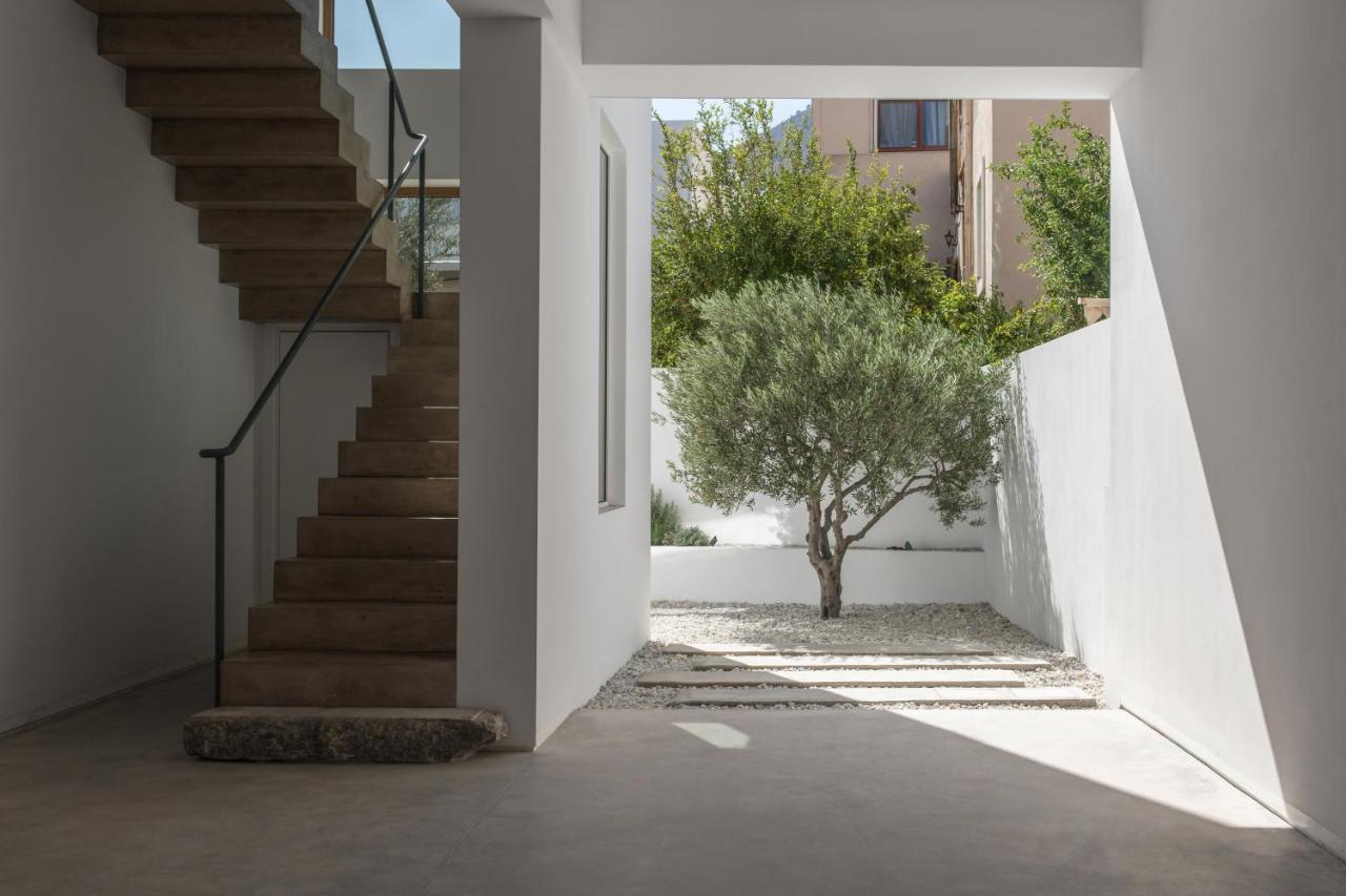 Villa Mimaze Minimalist Living เอลุนดา ภายนอก รูปภาพ