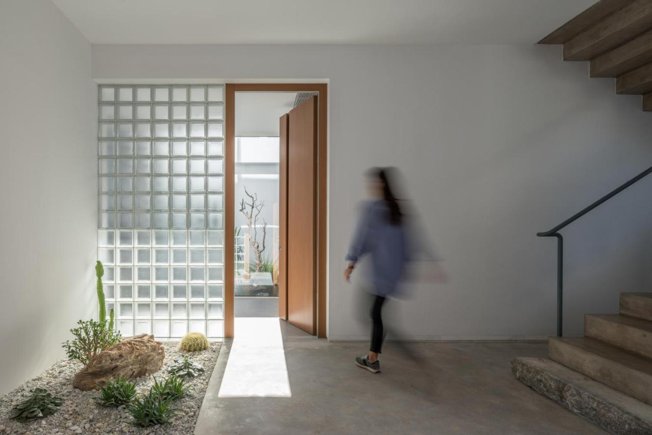 Villa Mimaze Minimalist Living เอลุนดา ภายนอก รูปภาพ