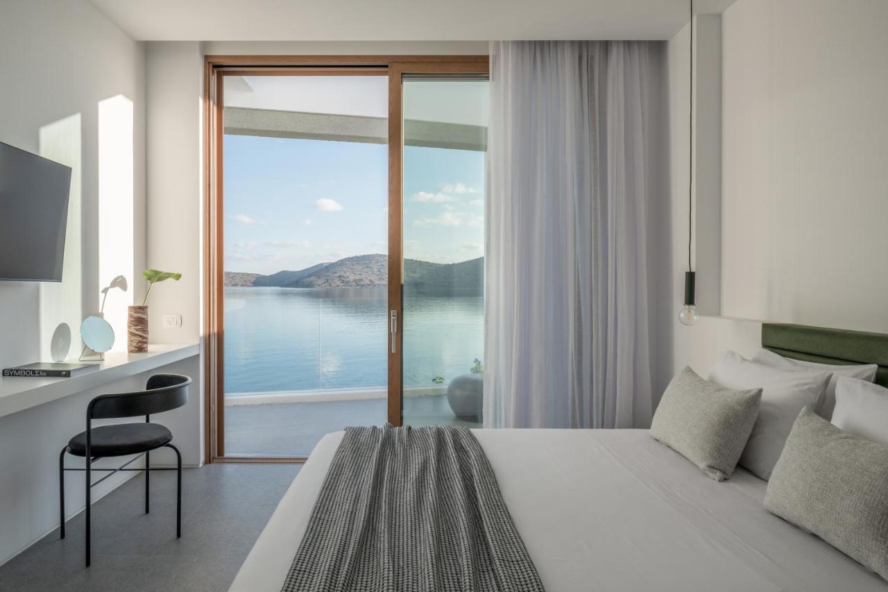 Villa Mimaze Minimalist Living เอลุนดา ภายนอก รูปภาพ