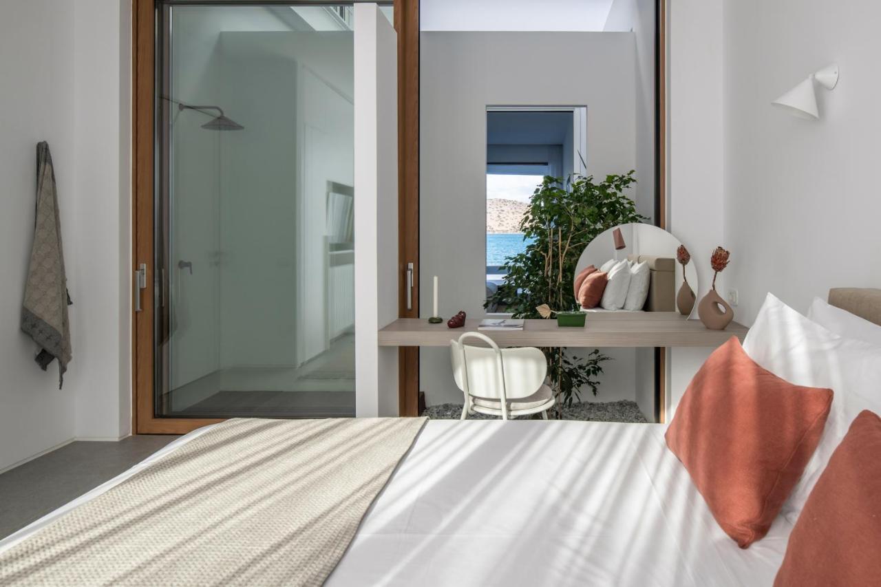 Villa Mimaze Minimalist Living เอลุนดา ภายนอก รูปภาพ