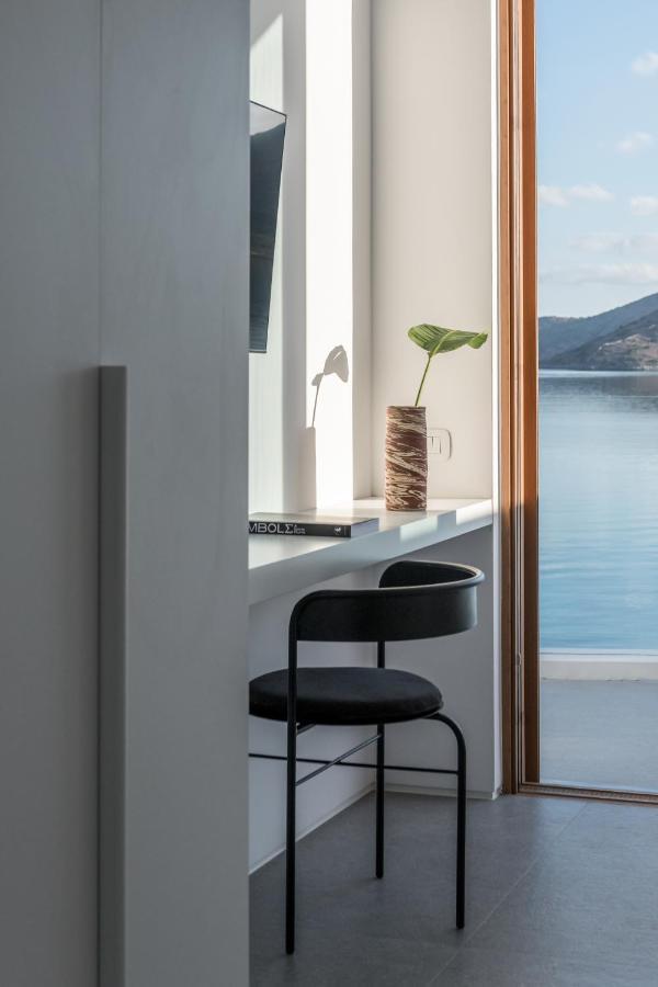 Villa Mimaze Minimalist Living เอลุนดา ภายนอก รูปภาพ